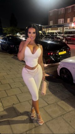 Recent photo of Bib boobs last week