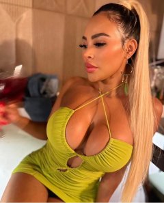 gaby_party_GFE