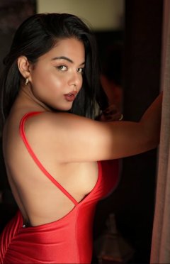 Portrait of Ellen  ⭐ 🌶️Party Girl💎