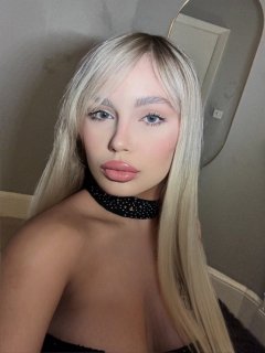 Sayuri - Independent model in Regents Park - NW1