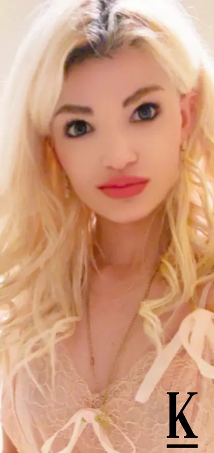 stories-slider-content