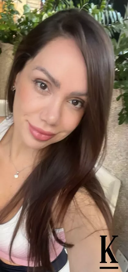 stories-slider-content