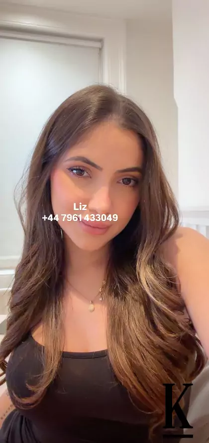 stories-slider-content