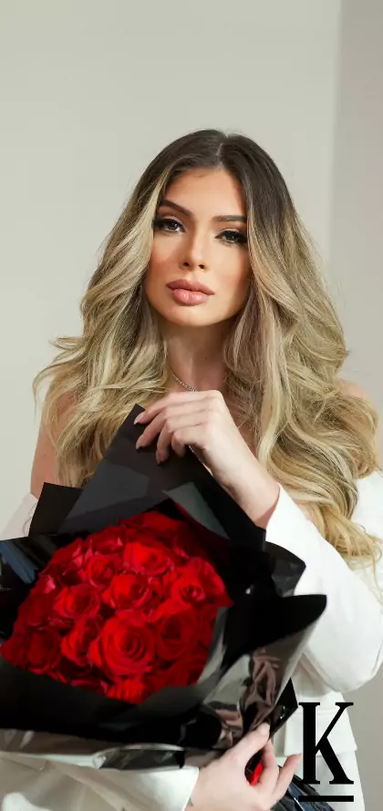 stories-slider-content