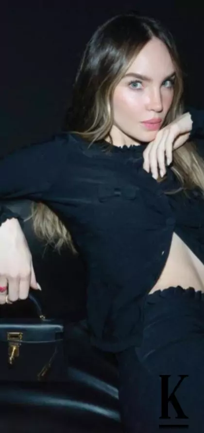 stories-slider-content