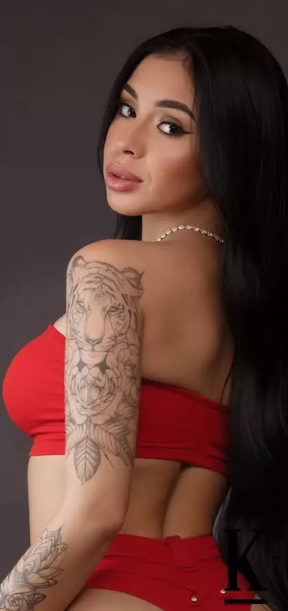 stories-slider-content