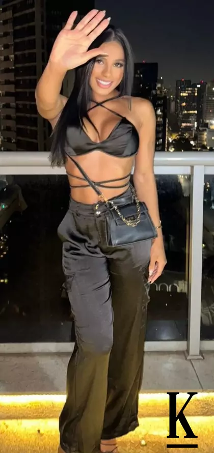 stories-slider-content