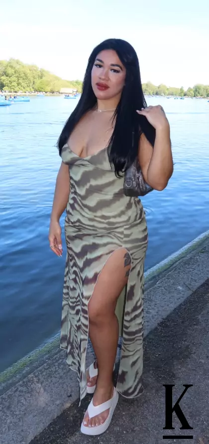 stories-slider-content