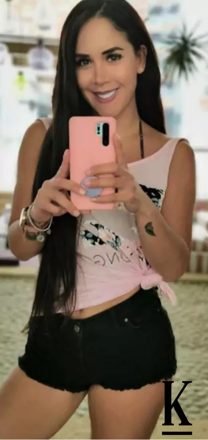 stories-slider-content