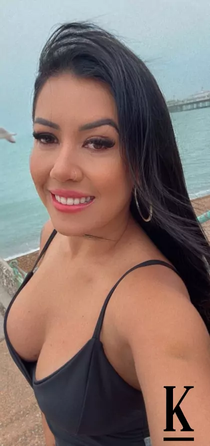 stories-slider-content