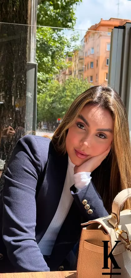 stories-slider-content