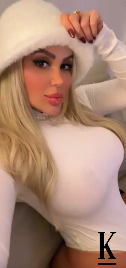 stories-slider-content