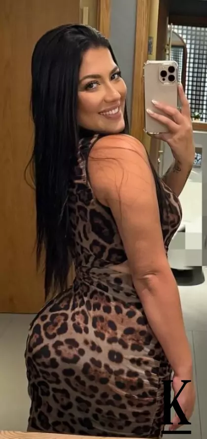 stories-slider-content