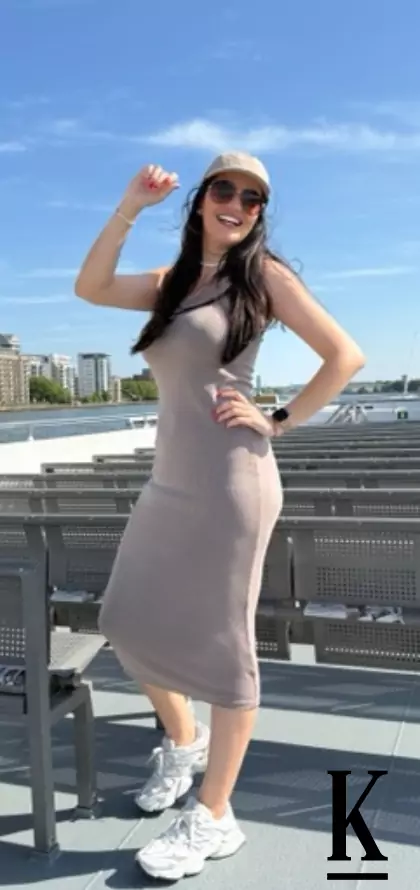 stories-slider-content