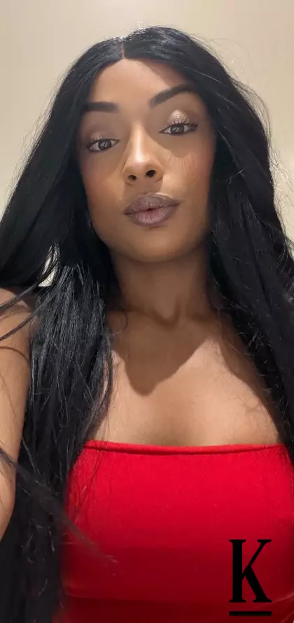 stories-slider-content