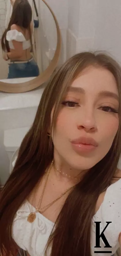 stories-slider-content