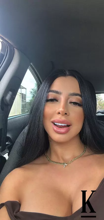 stories-slider-content