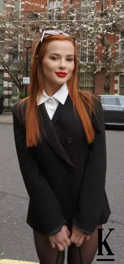 stories-slider-content