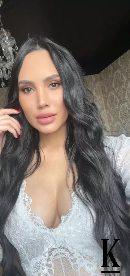 stories-slider-content