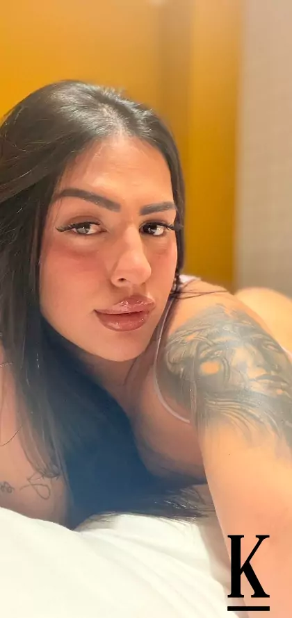 stories-slider-content