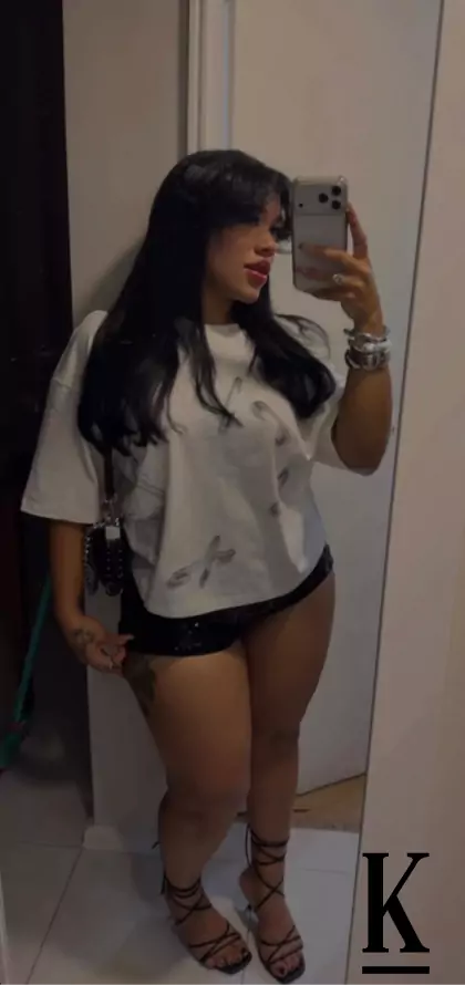 stories-slider-content