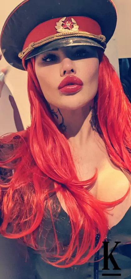 stories-slider-content