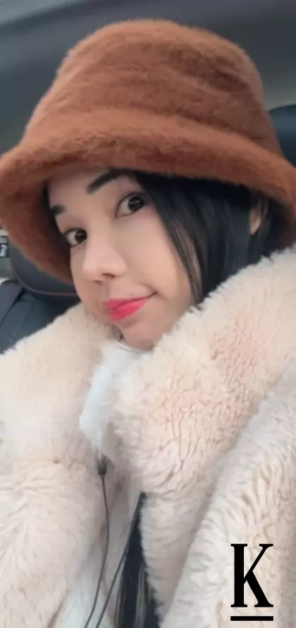 stories-slider-content