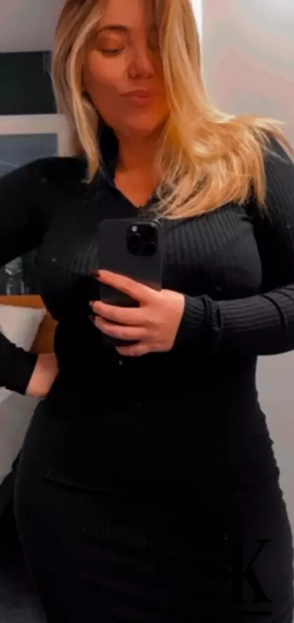 stories-slider-content