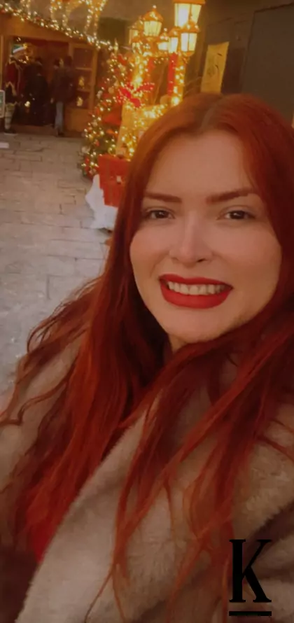 stories-slider-content