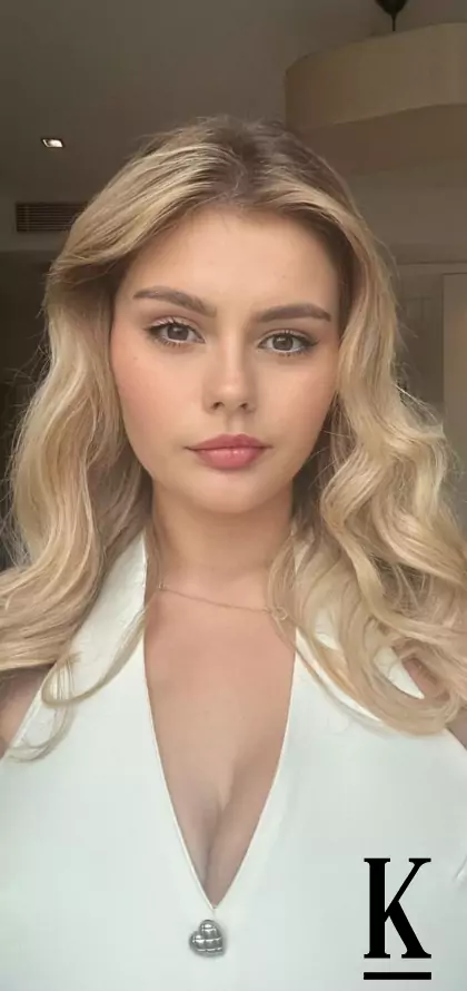 stories-slider-content