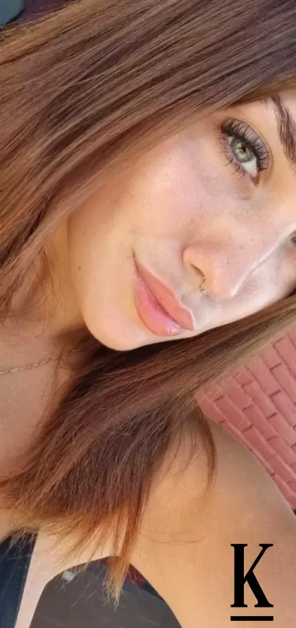 stories-slider-content