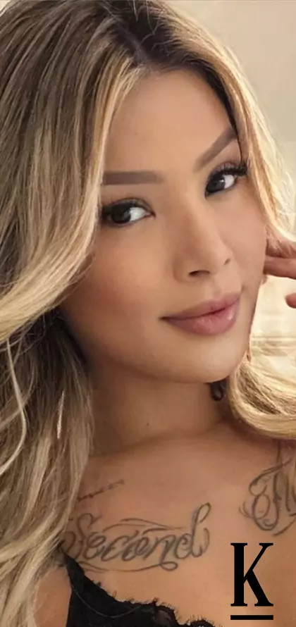 stories-slider-content