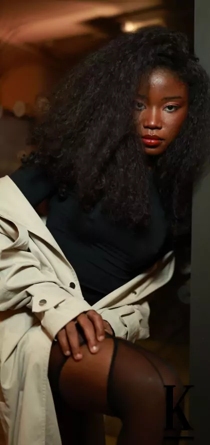 stories-slider-content