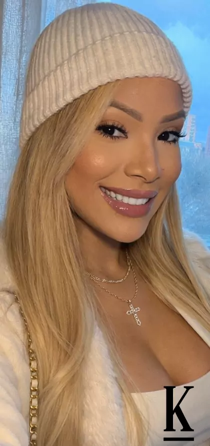 stories-slider-content