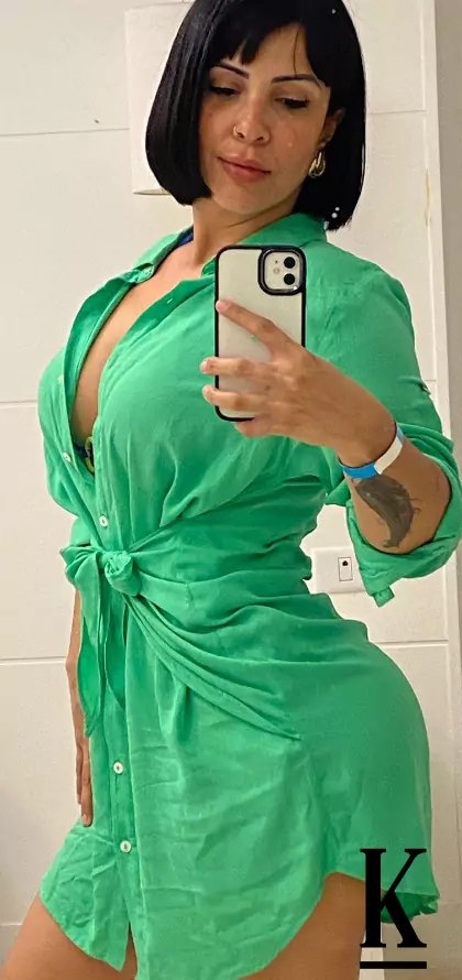 stories-slider-content