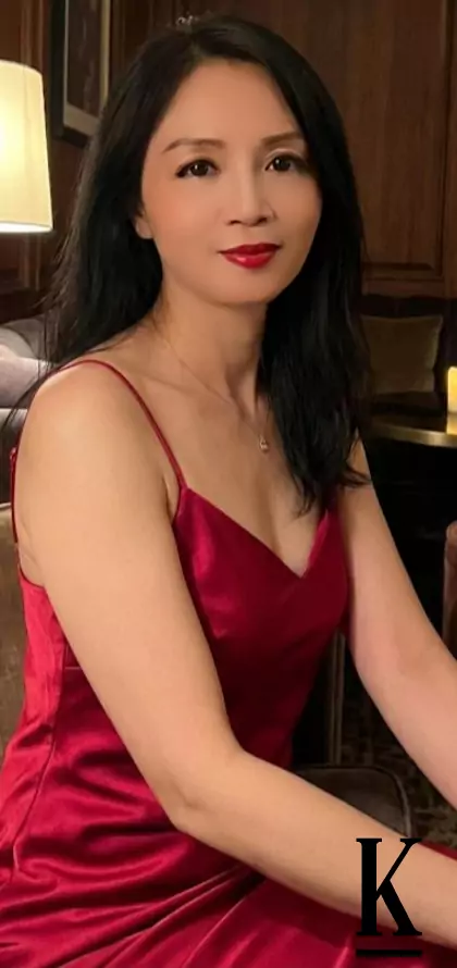 stories-slider-content