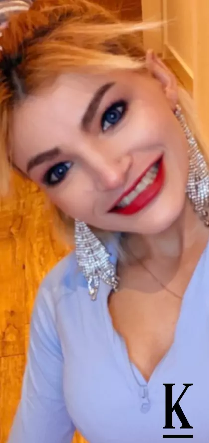 stories-slider-content