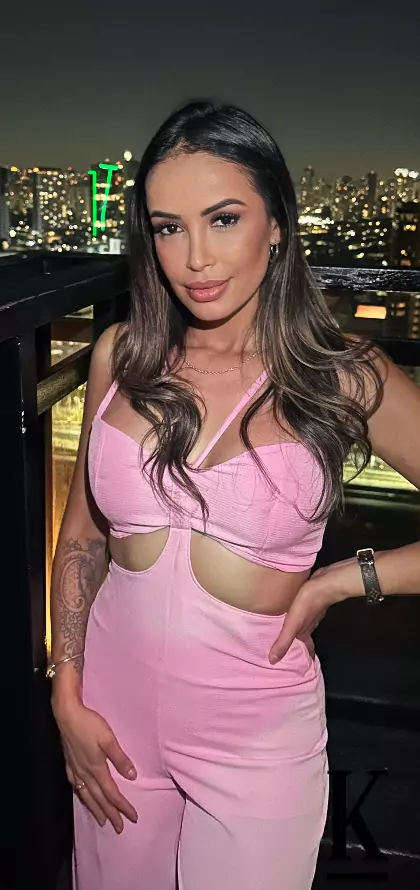 stories-slider-content