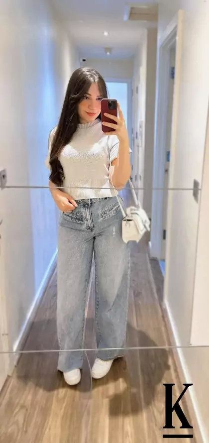 stories-slider-content