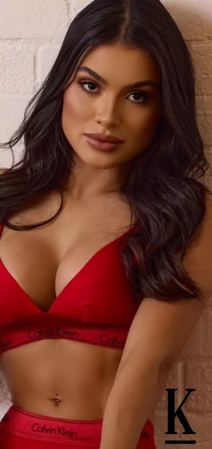 stories-slider-content