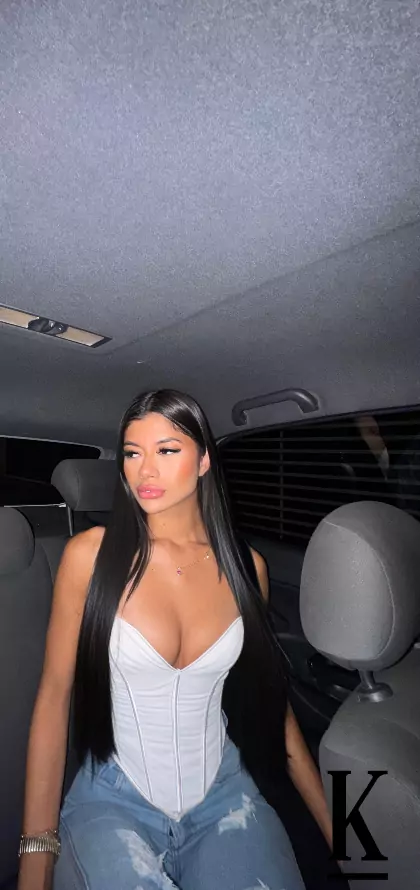 stories-slider-content