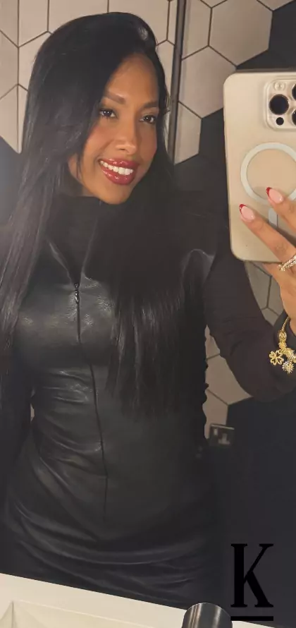 stories-slider-content